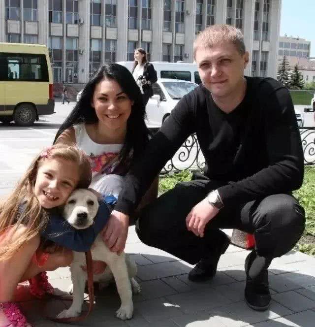 宠猫宠狗的最高境界,送它们去从政